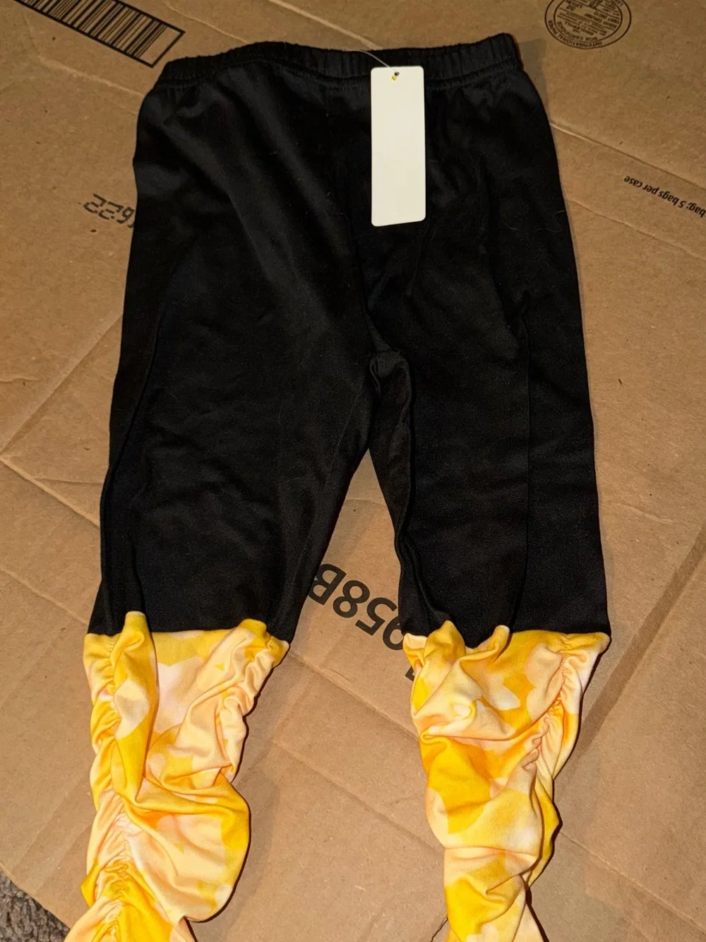 SHEIN Yellow Tie-Dye Sleeve Set with Black Pants